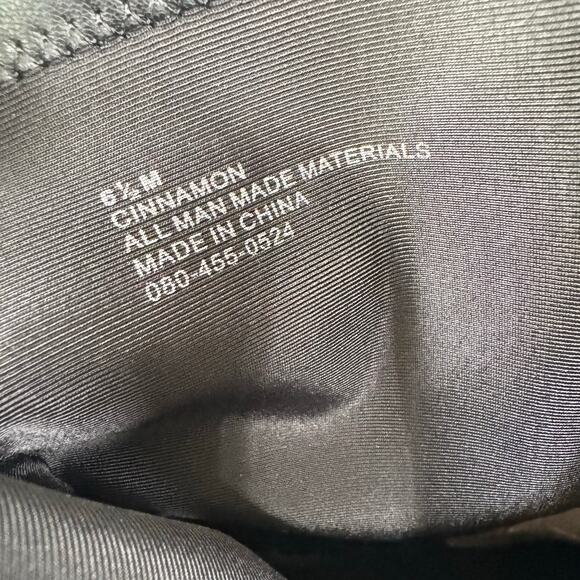 NEW AEROSOLES Cinnamon Ankle Boots Size 6.5M Black Block Heels Pull On Comfy - Picture 8 of 9